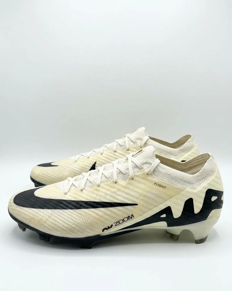 Nike Mercurial Sneakers
