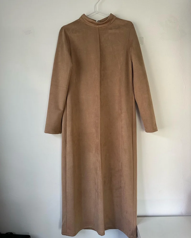 Midi Dresses