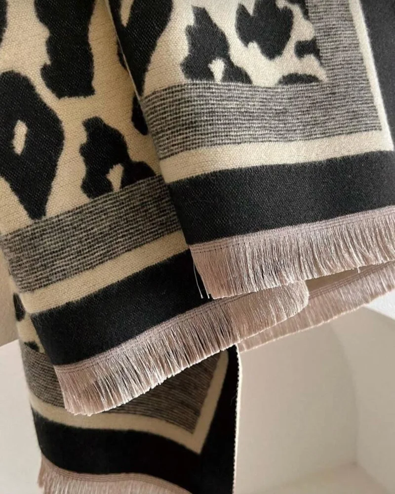 Ponchos, size One size, photo 3