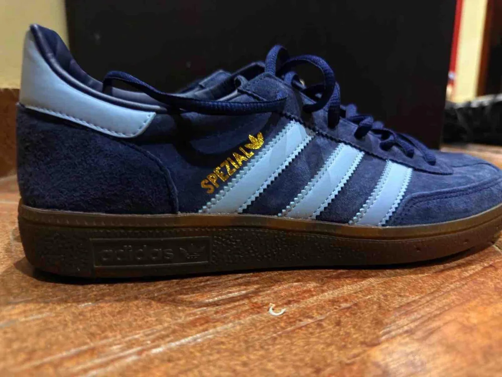 adidas Sneakers, size 42.5, photo 3