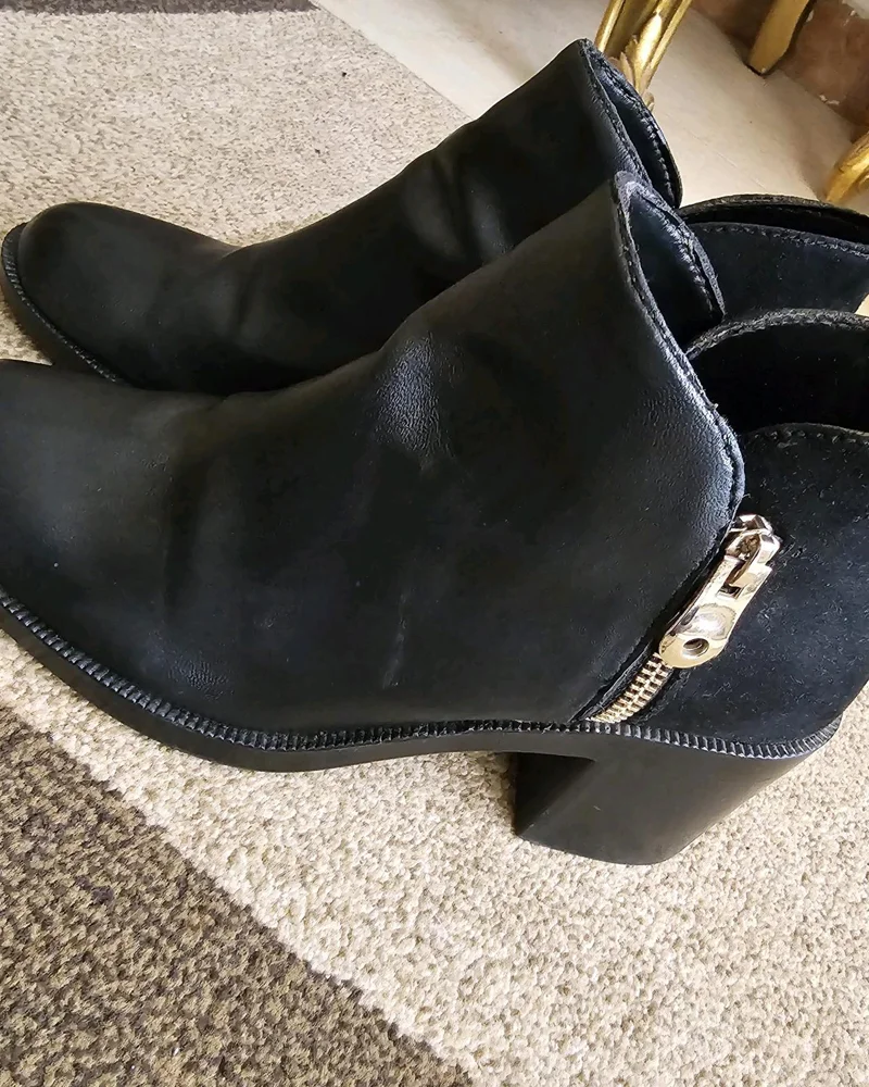 Zara Boots