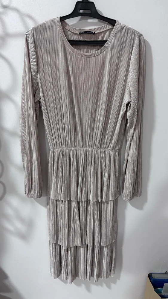 Zara Midi Dresses