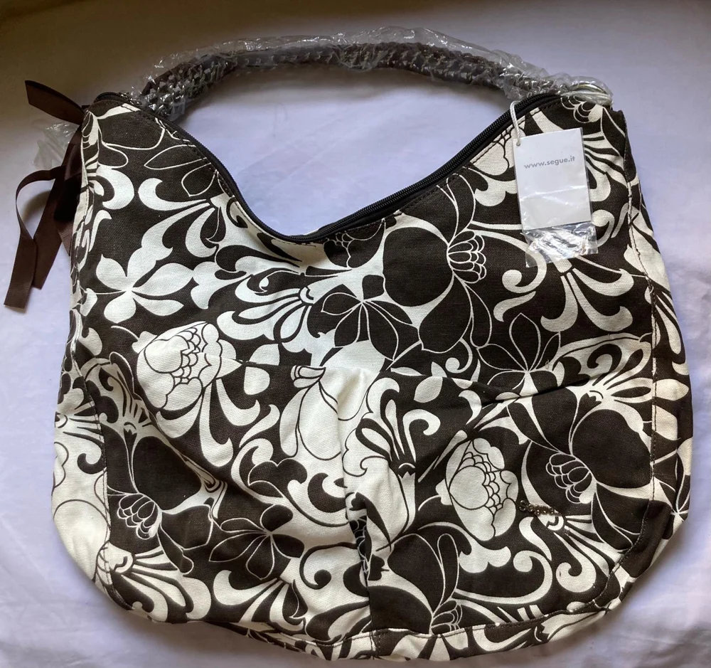Segue Shoulder Bag, size Other, photo 5