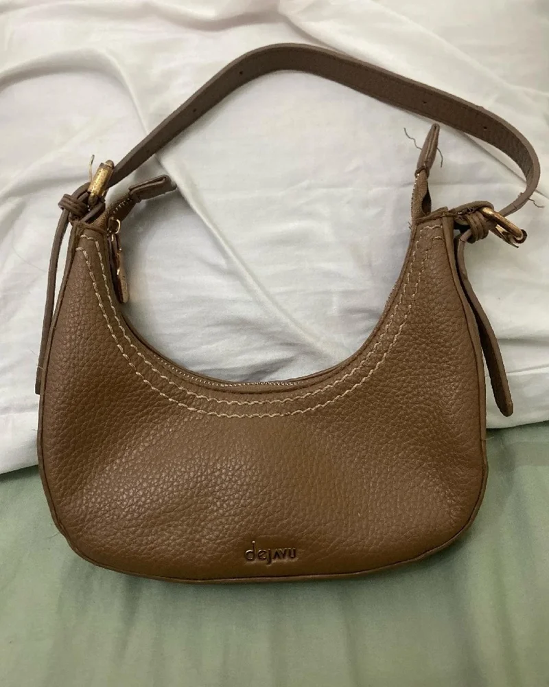 deja vu Shoulder Bag