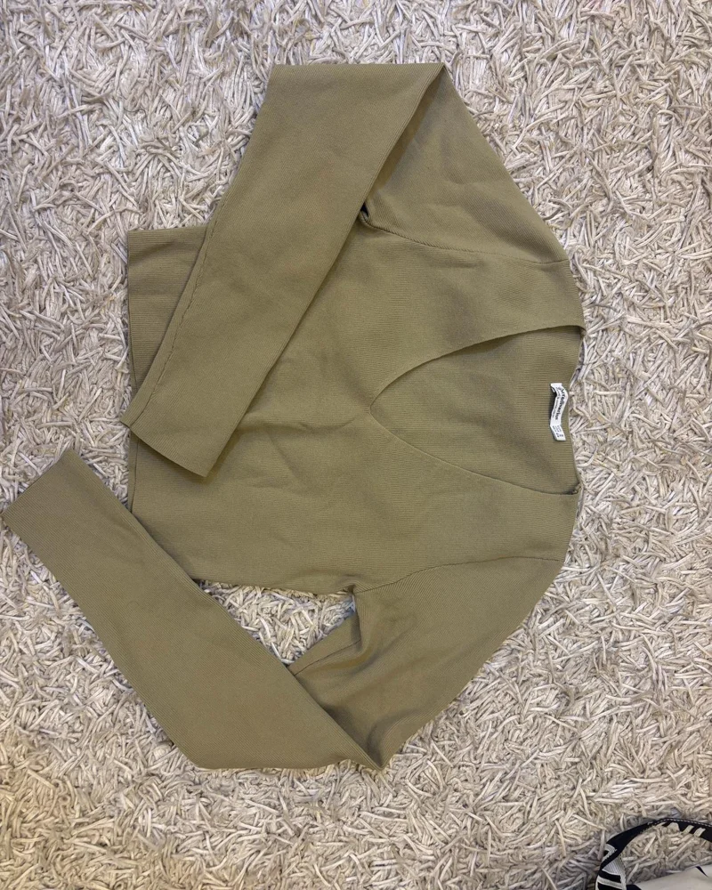 Stradivarius Long Sleeve