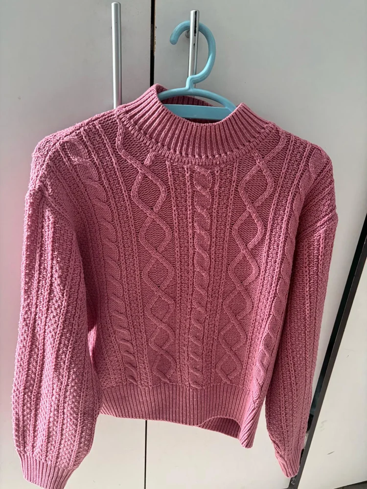 Sweaters & Pullovers