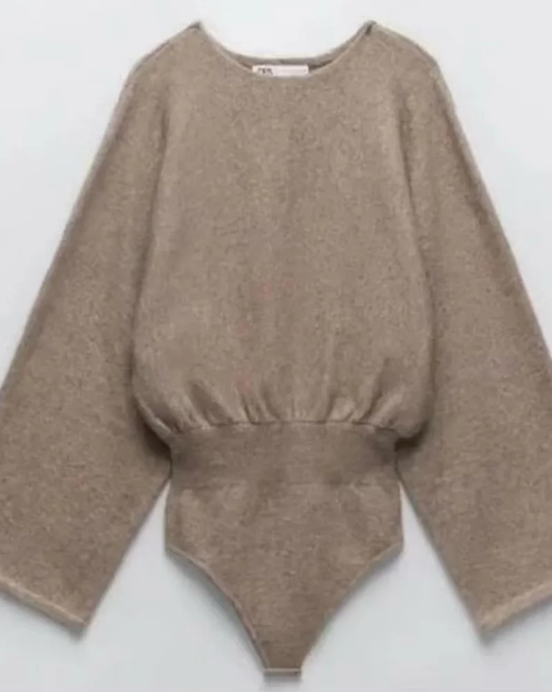 Zara Sweaters & Pullovers
