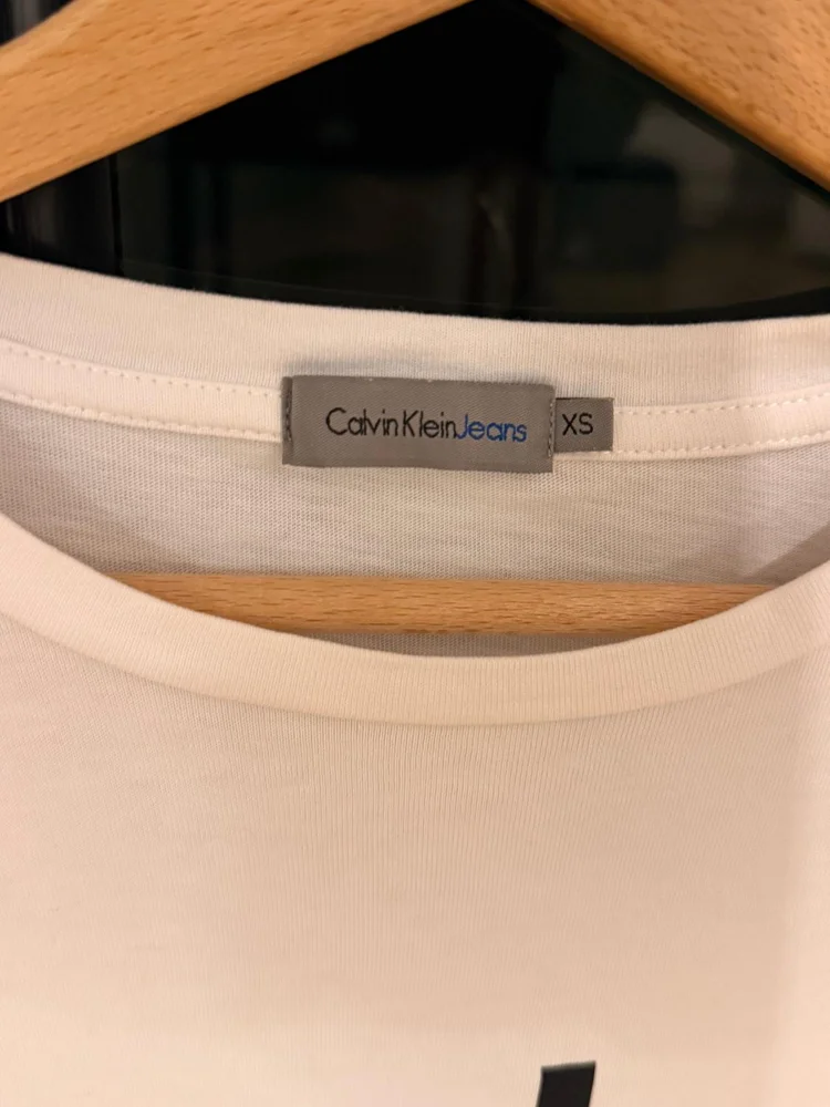 Calvin Klein T-shirts, size XS / 34 / 6, photo 3