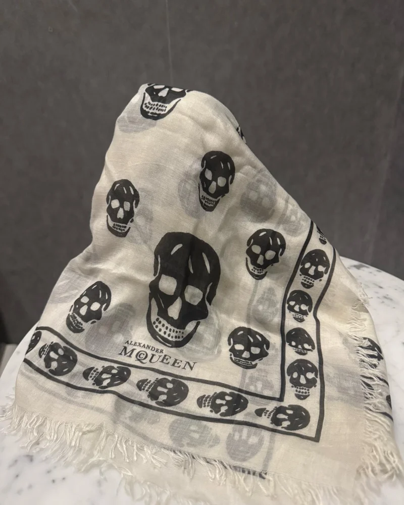 Alexander McQueen Scarves, size One size, photo 3