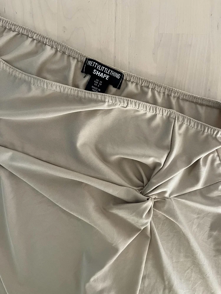 PrettyLittleThing Skirts, size M / 38 / 10, photo 2