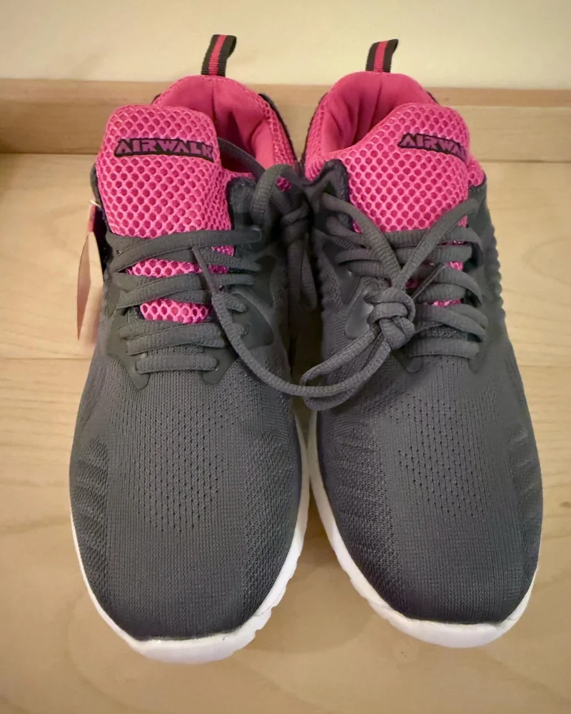 Sneakers, size 38, photo 3