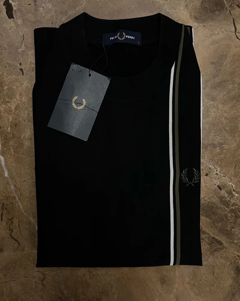 Fred Perry T-shirts, size S, photo 4