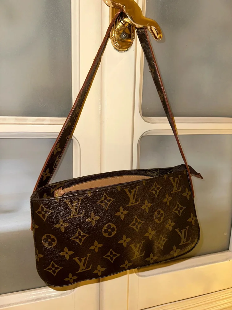 Louis Vuitton Handbags, size One size, photo 2