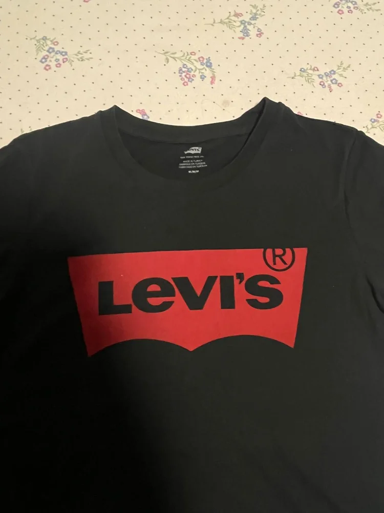 Levi's T-shirts, size M / 38 / 10, photo 2