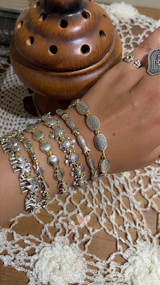 Local Bracelets