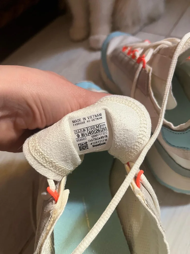Reebok Sneakers, size 38.5, photo 4
