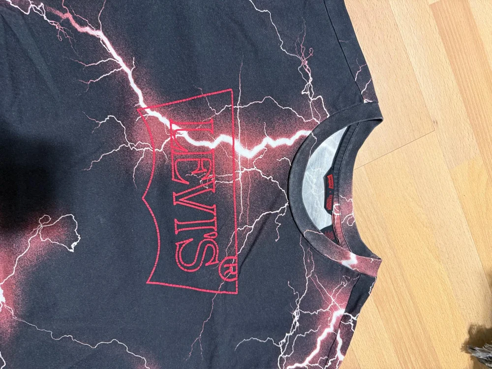 Levi's T-shirts, size L, photo 3