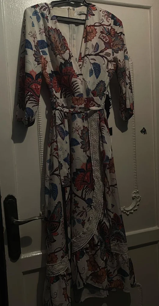 Midi Dresses