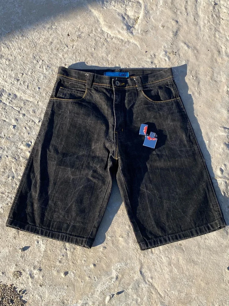 Shorts, size M, photo 2