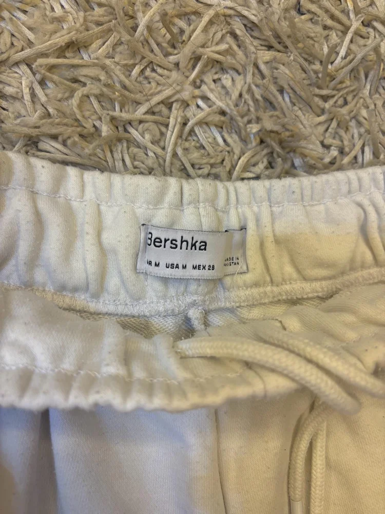 Bershka Shorts, size S / 36 / 8, photo 3