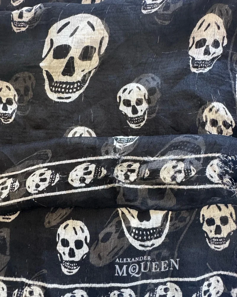 Alexander McQueen Scarves, size One size, photo 2
