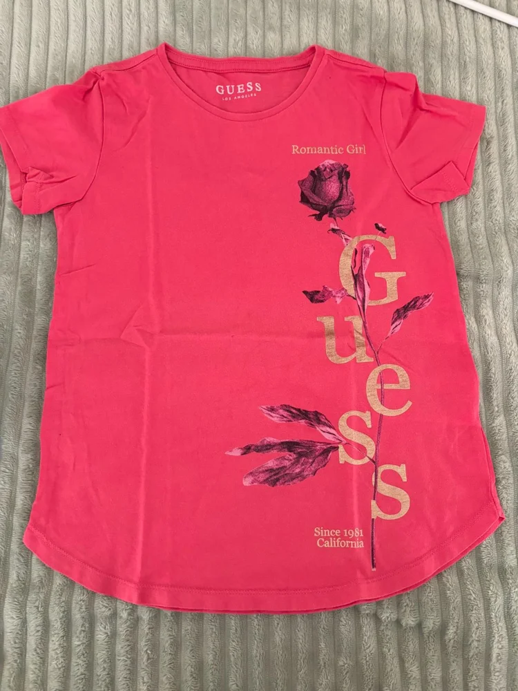 GUESS T-shirts