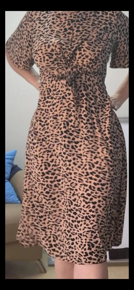 Max Midi Dresses