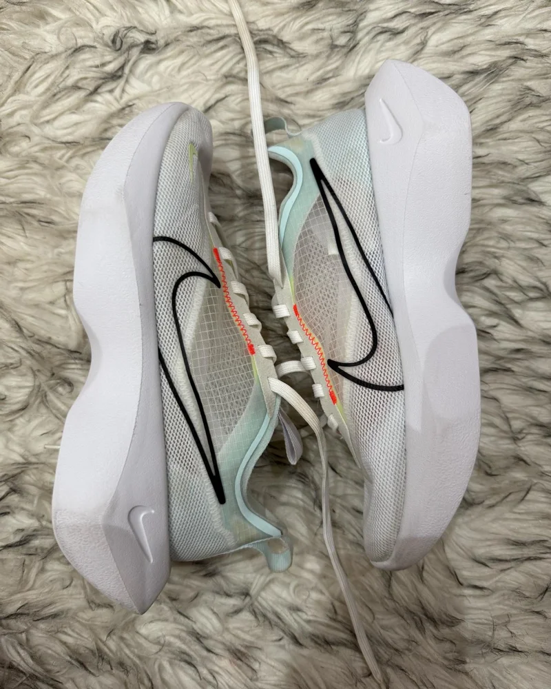Nike Sneakers, size 37.5, photo 2