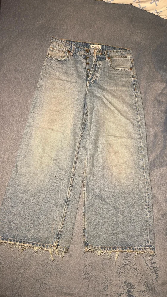 Zara Jeans