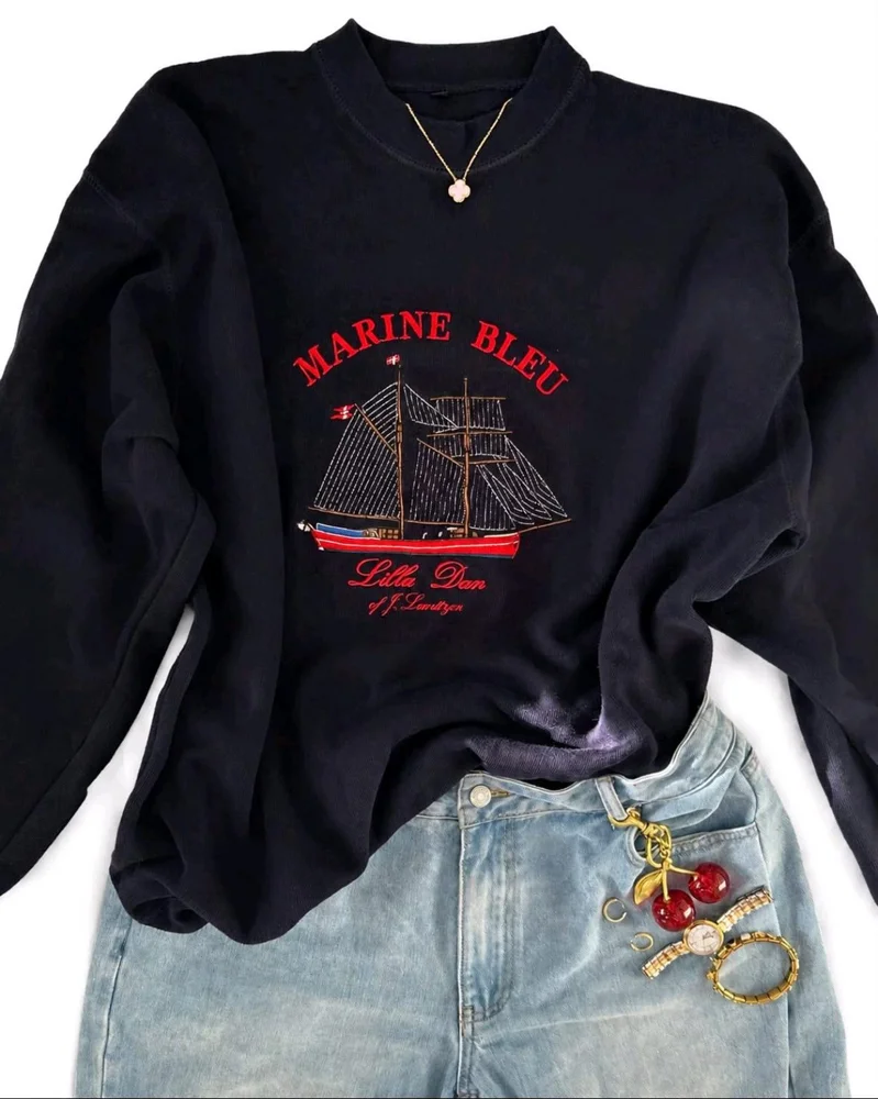 Sweaters & Pullovers