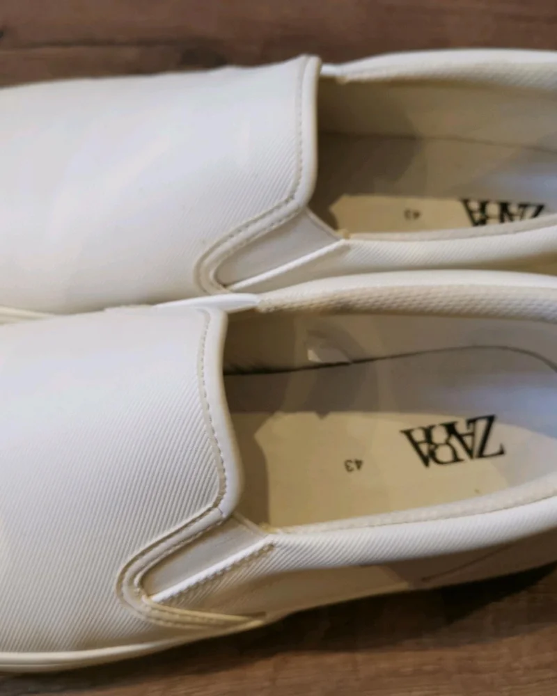 Zara Sneakers