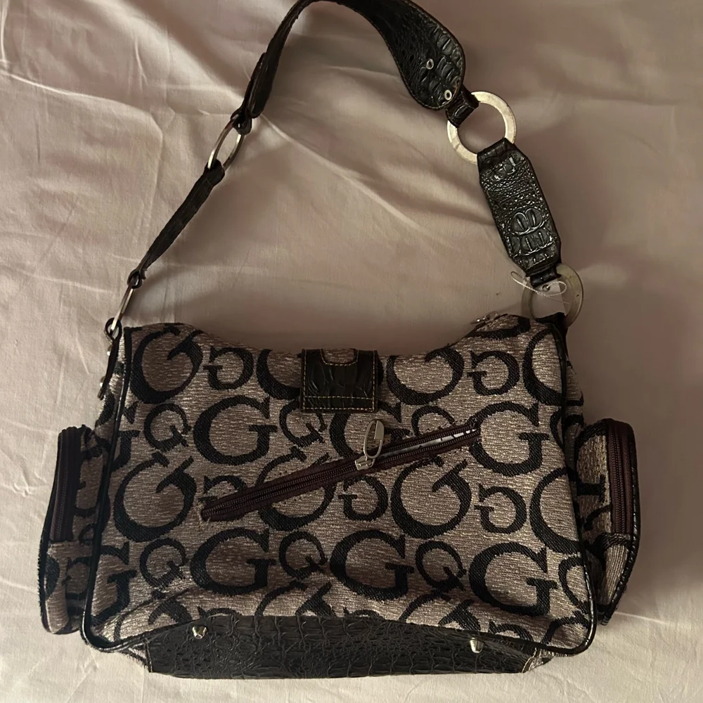 GUESS Shoulder Bag, size Other, photo 3