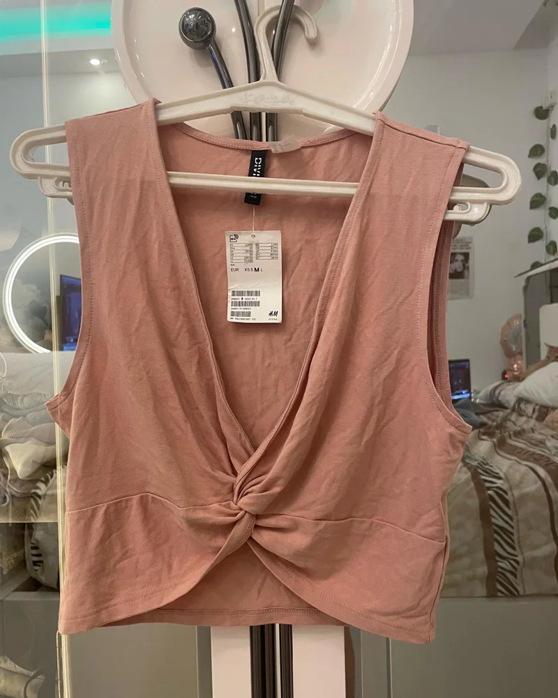 H&M Crop Tops