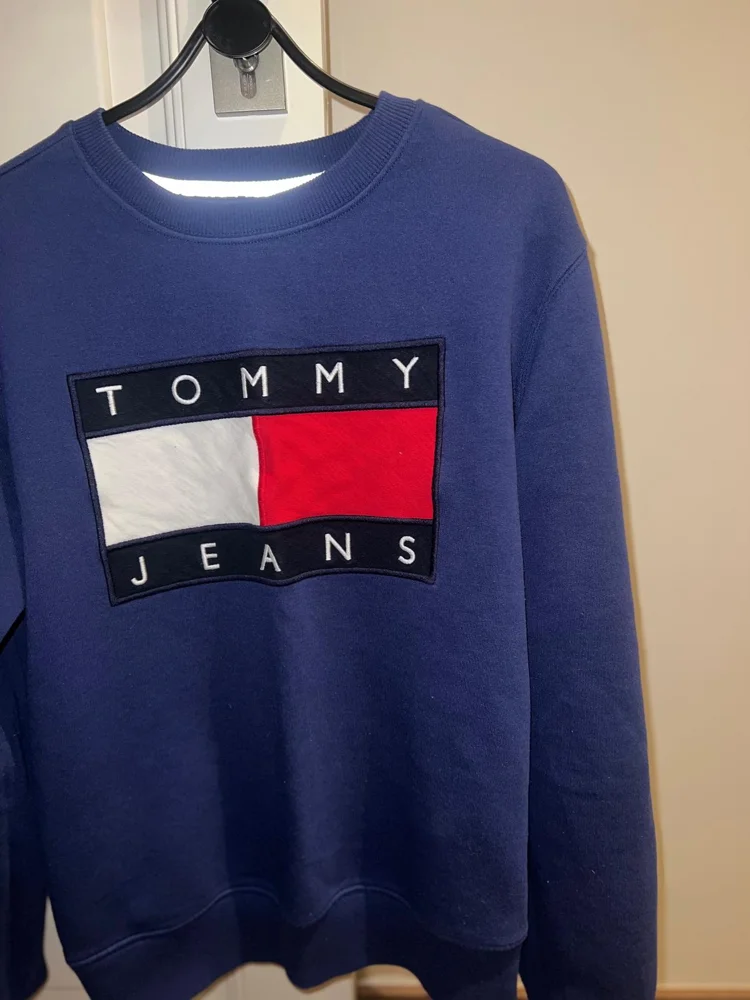 Tommy Hilfiger Sweatshirts, size M, photo 4
