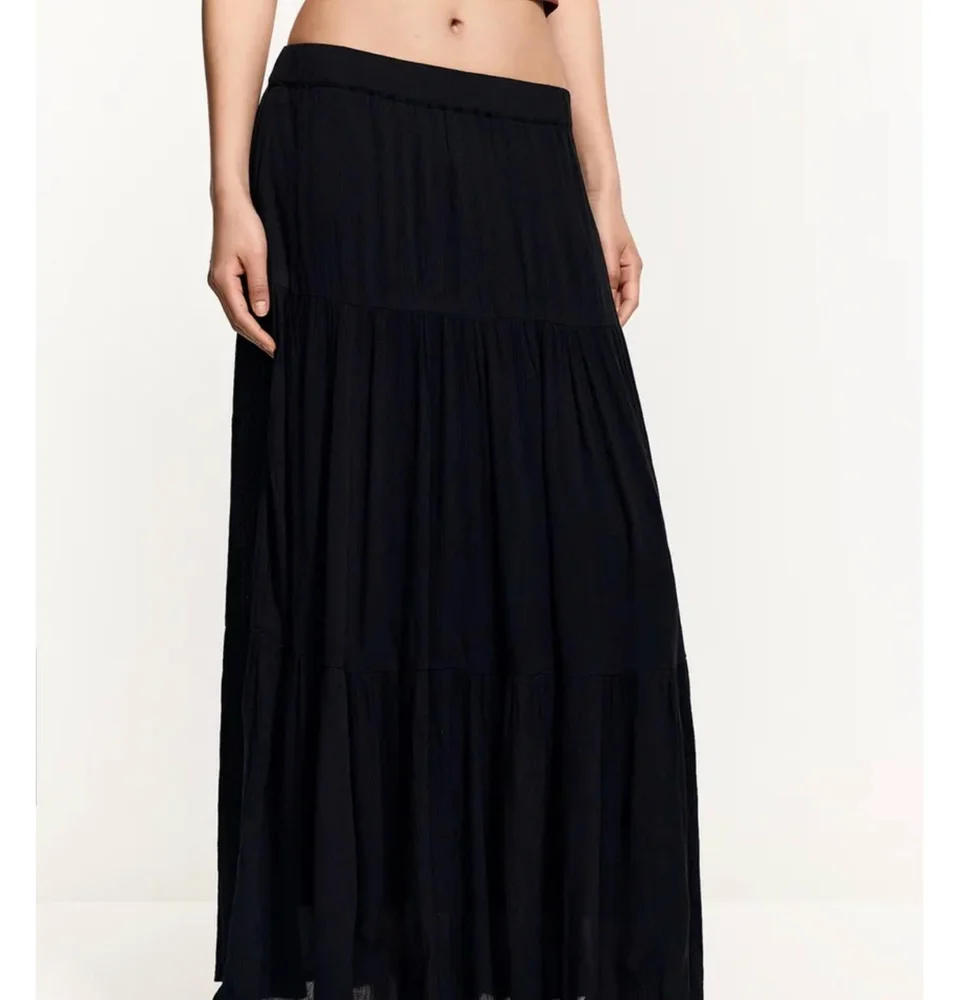 Local Skirts