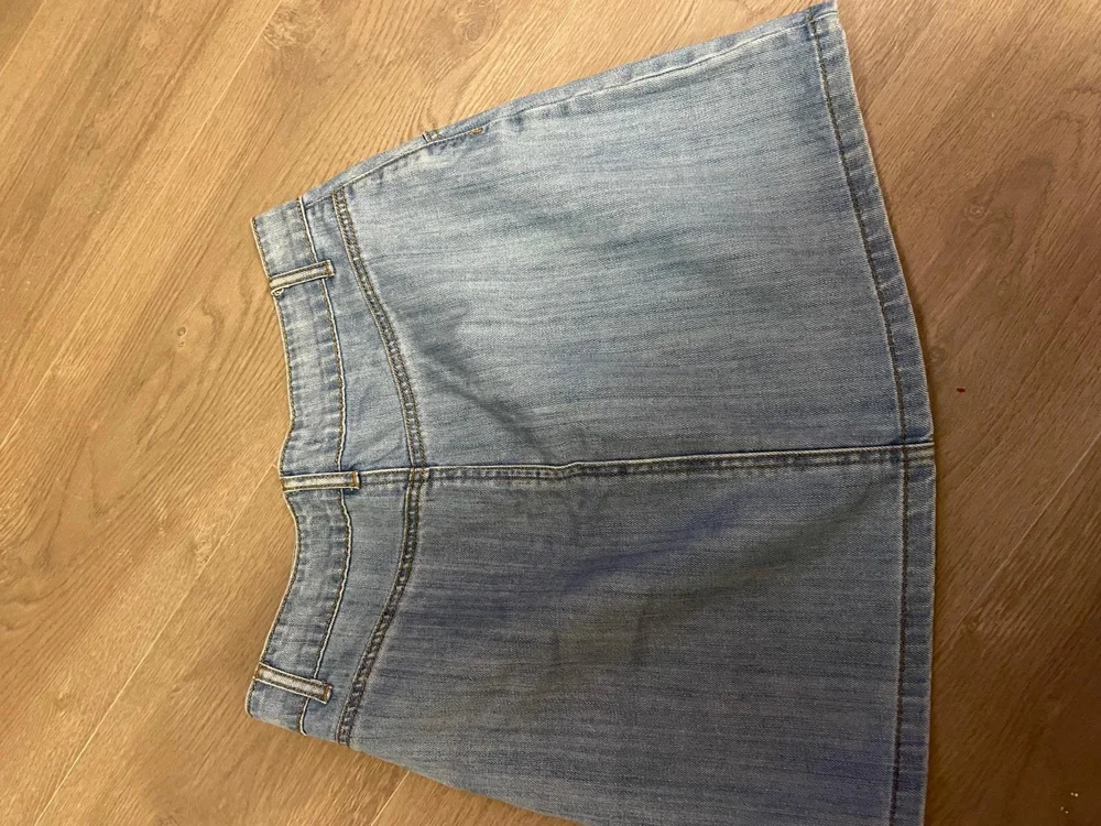 Forever 21 Skirts, size L / 40 / 12, photo 4