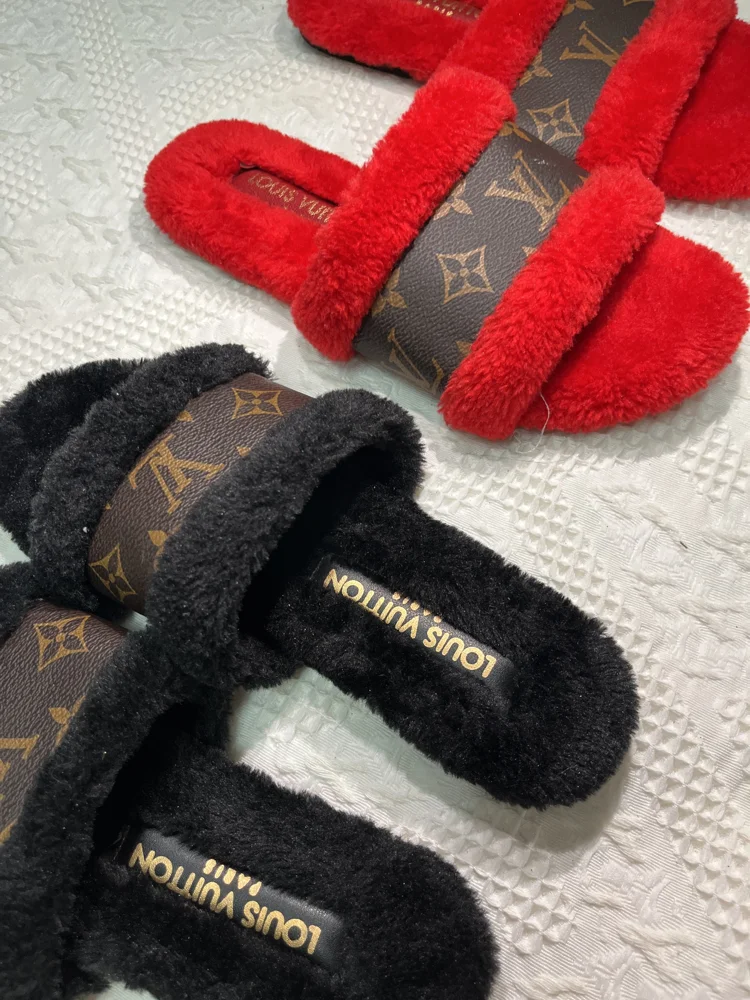 Louis Vuitton Flip-flops, size 37, photo 4