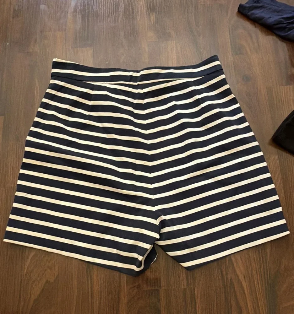 Calliope Shorts, size XL / 42 / 14, photo 2