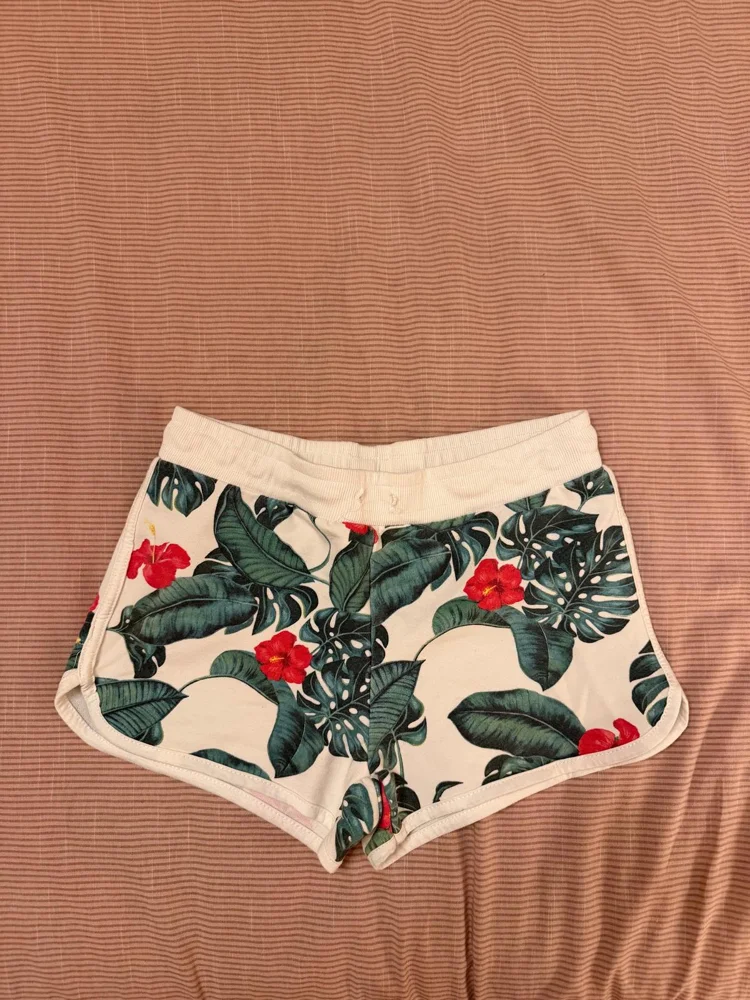 Zara Bottoms