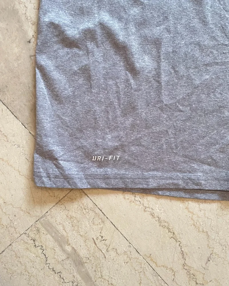 Nike T-shirts, size L, photo 4