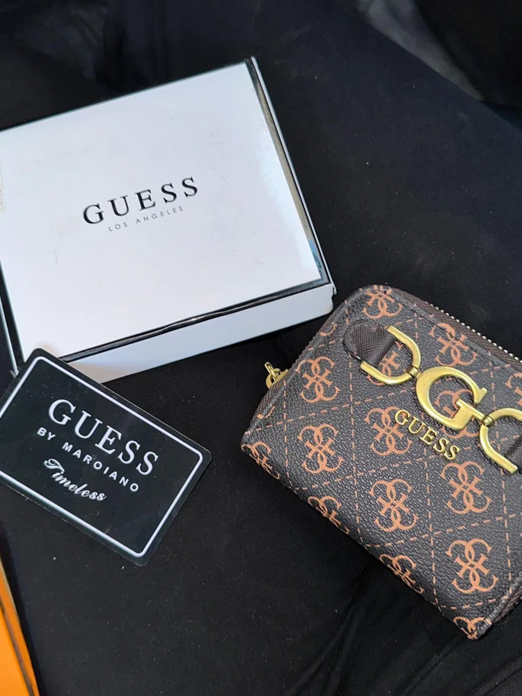 GUESS Wallets
