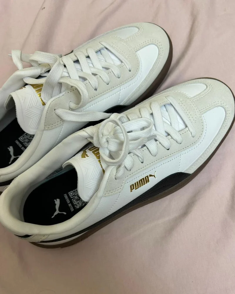Puma Sneakers