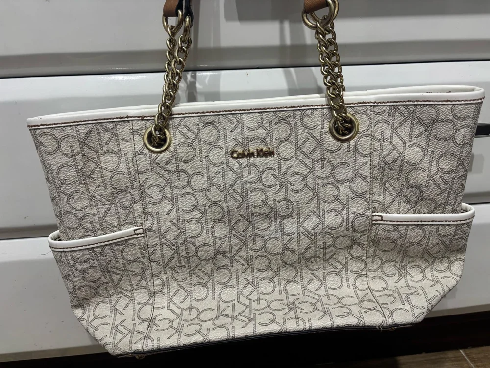 Calvin Klein Shoulder Bag