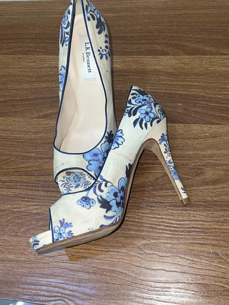 LK Bennett Pumps, size 39, photo 3