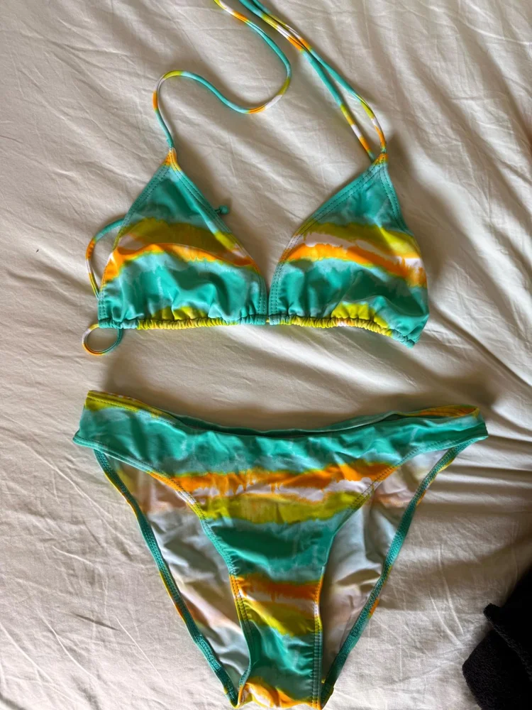 Bikini