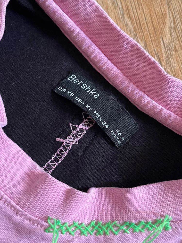 Bershka T-shirts, size XS, photo 3