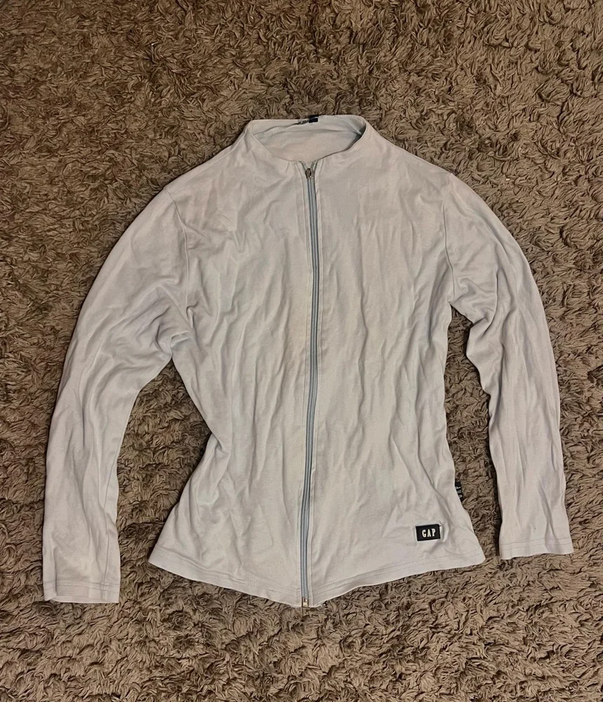 GAP Long Sleeve