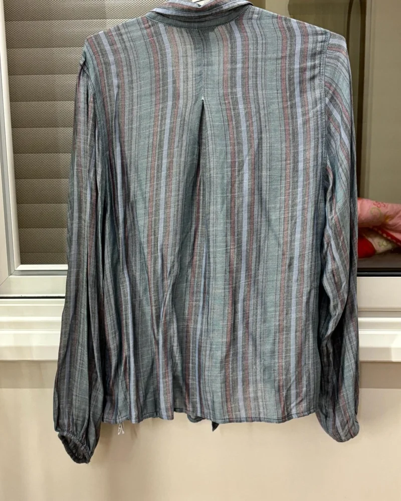 American Eagle Shirts, size XS / 34 / 6, photo 2