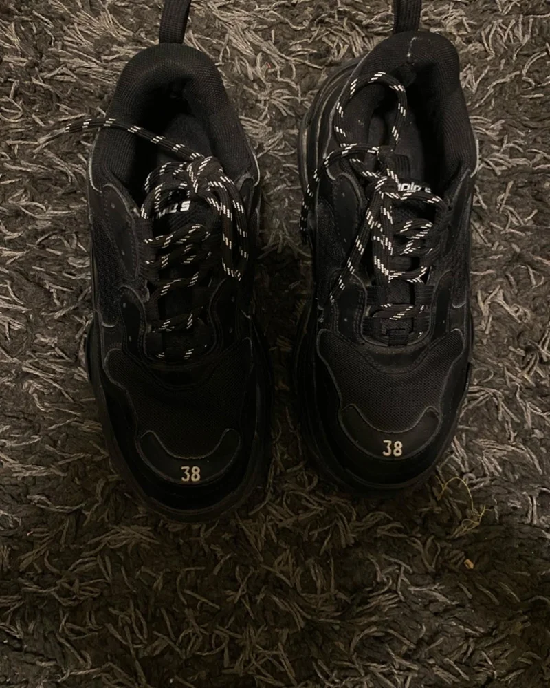 Balenciaga Sneakers, size 38, photo 3