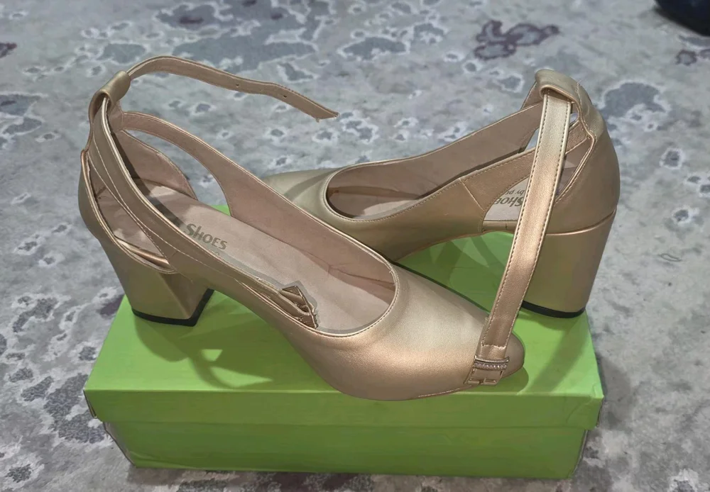 local brands Block Heels, size 41, photo 3